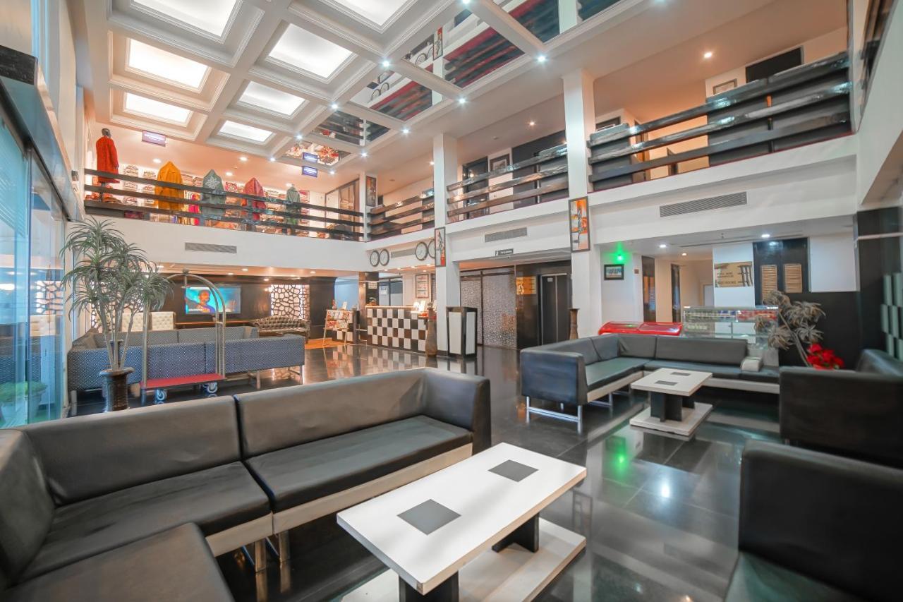 Hotel Rose Petal Srinagar Ngoại thất bức ảnh
